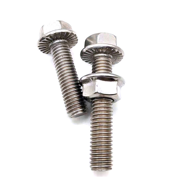 စက်မှုဆက်တင်များတွင် Flange Bolts ၏အဓိကအပလီကေးရှင်းများ